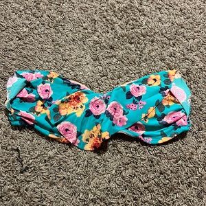 Strapless Bikini Top